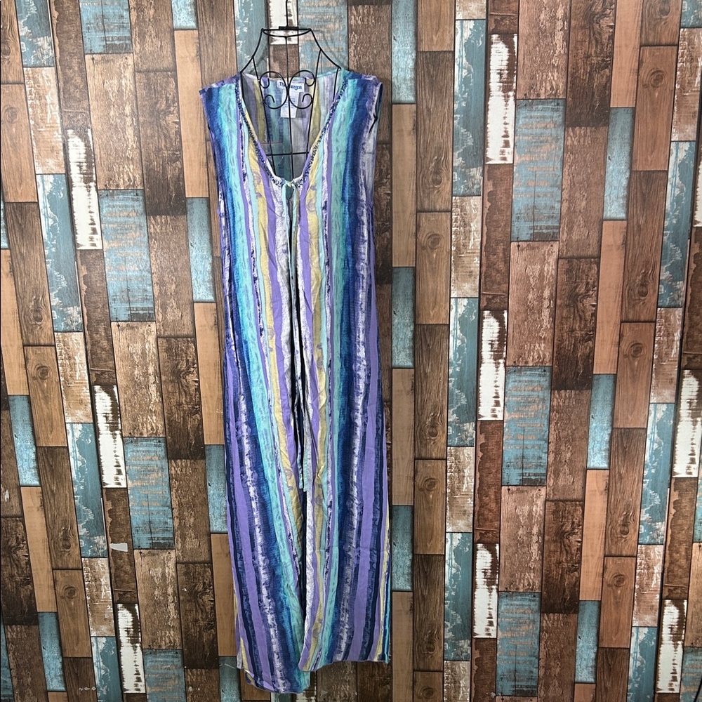 The paragon Striped artsy Maxi Dress pleated skirt